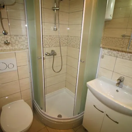 Ana Apartment Split