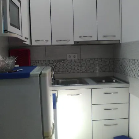 Ana Apartment *